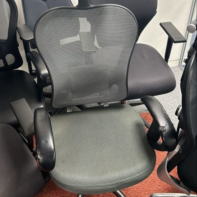 Swivel Chair In Grey With Headrest