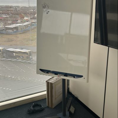 Small Mobile Whiteboard/Flipchart Stand