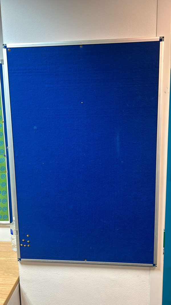 Noticeboard – Blue Noticeboard – 90cm x 60cm