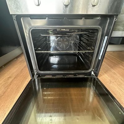 Kitchen Equipment - Integrated Ovens